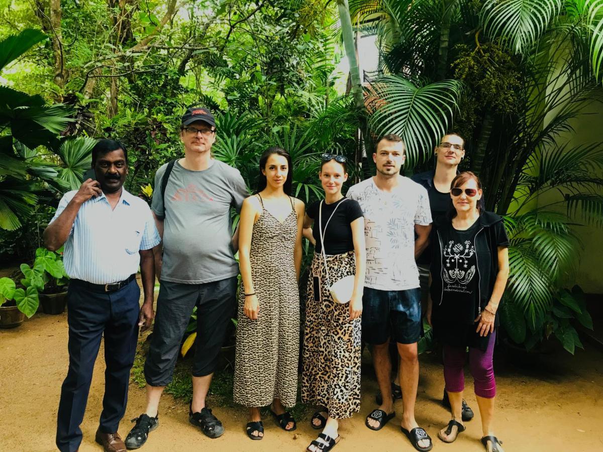 Gangadiya Lodge Sigiriya Ngoại thất bức ảnh