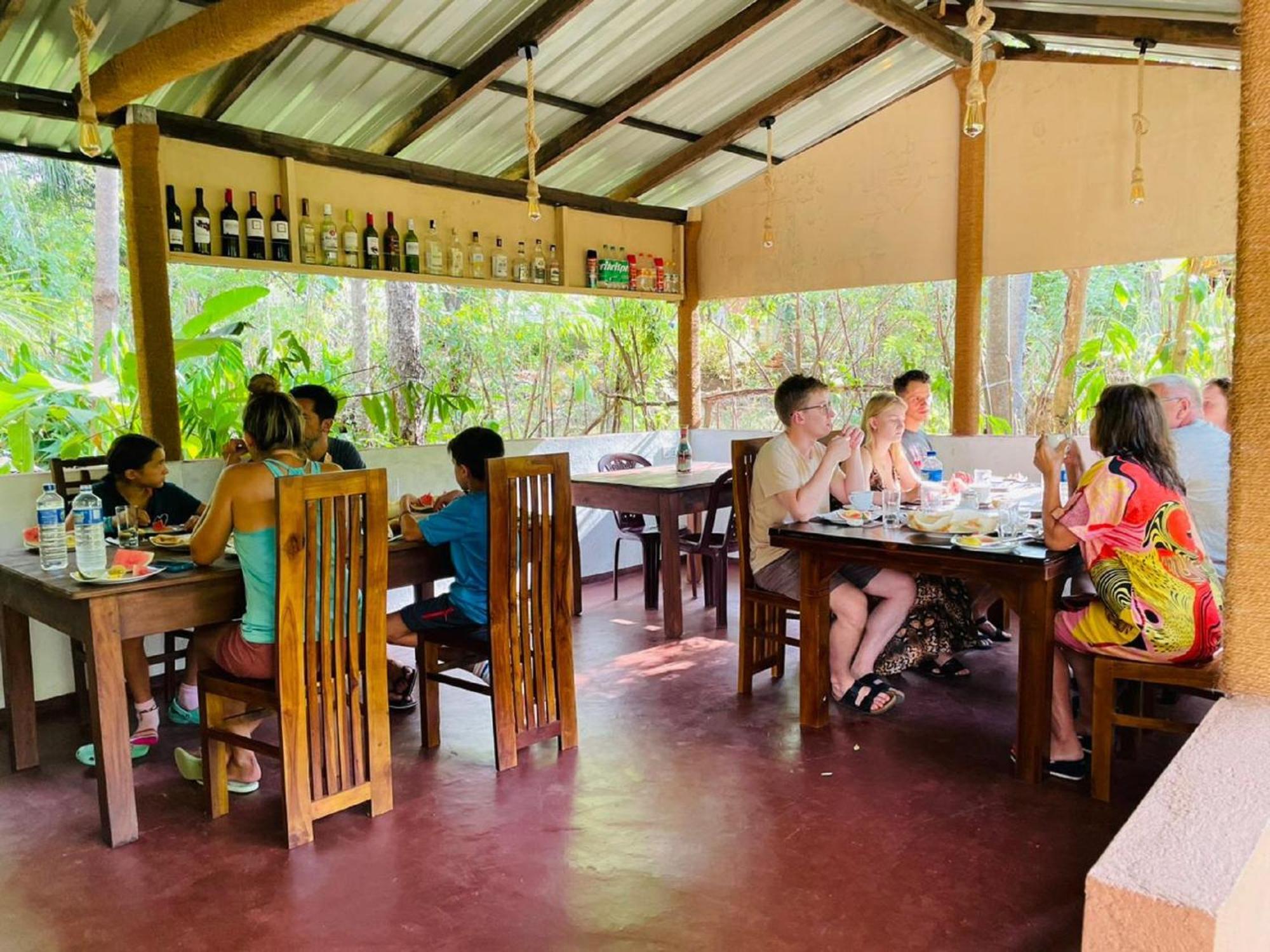 Gangadiya Lodge Sigiriya Ngoại thất bức ảnh
