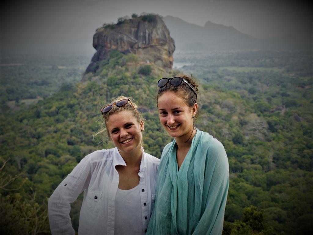 Gangadiya Lodge Sigiriya Ngoại thất bức ảnh