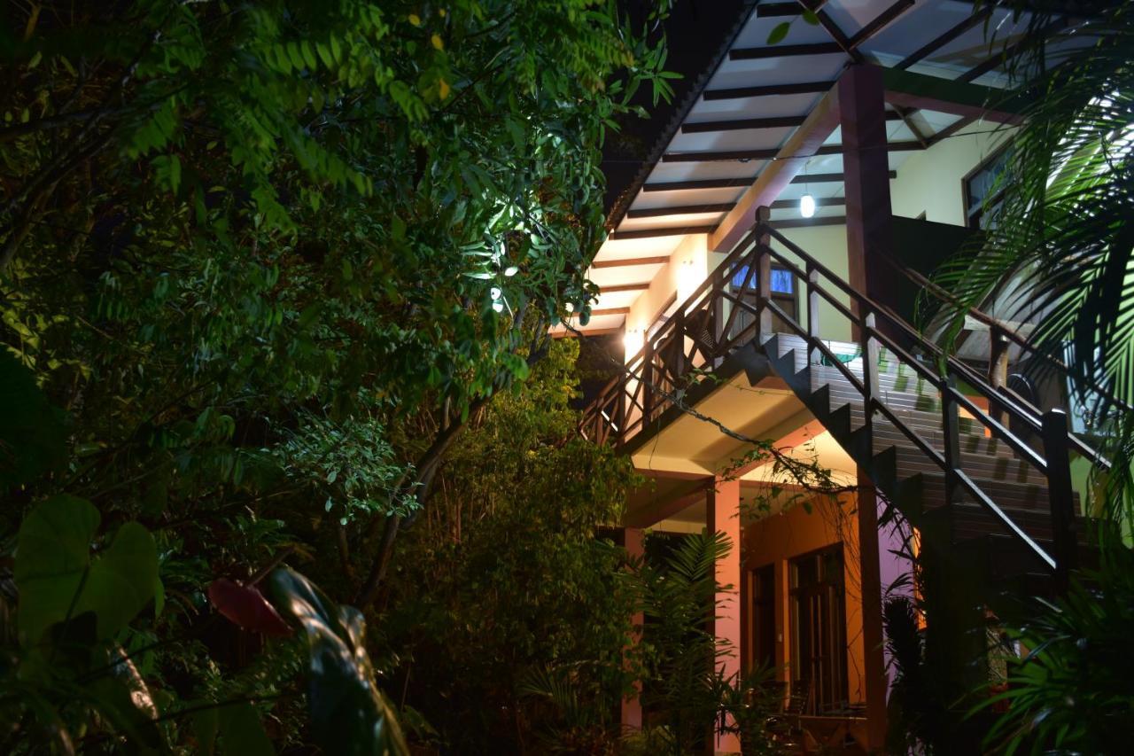 Gangadiya Lodge Sigiriya Ngoại thất bức ảnh